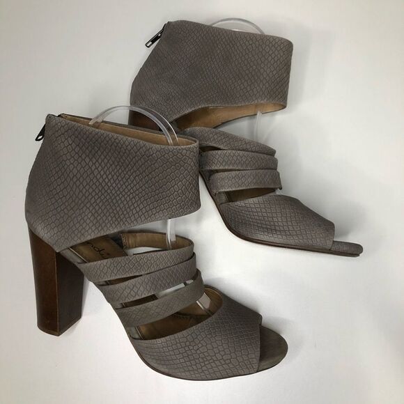 SPLENDID jackie cut out peep toe fine leather - Picture 4 of 12